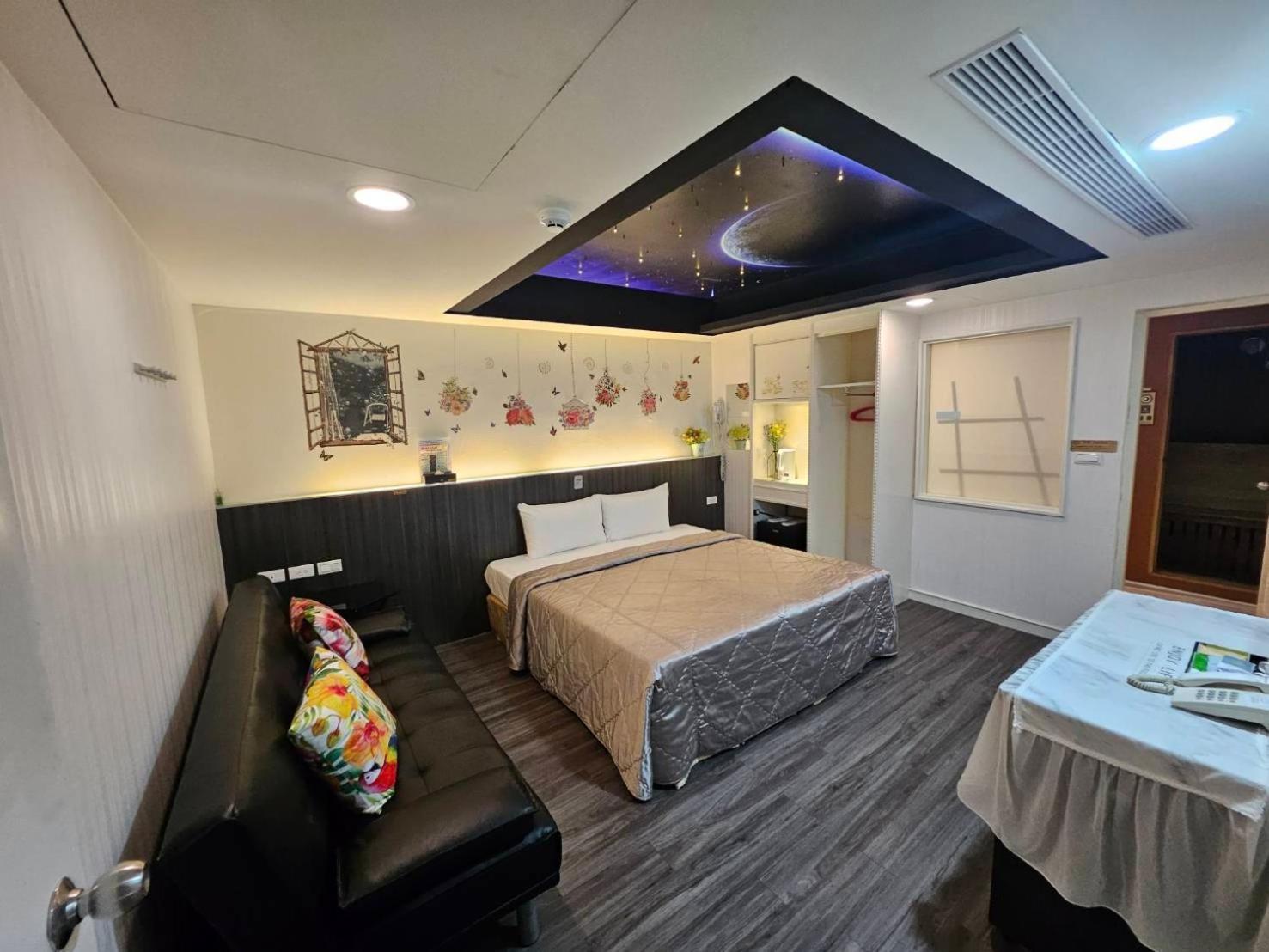 Joy Garden Hotel Kaohsiung Eksteriør billede